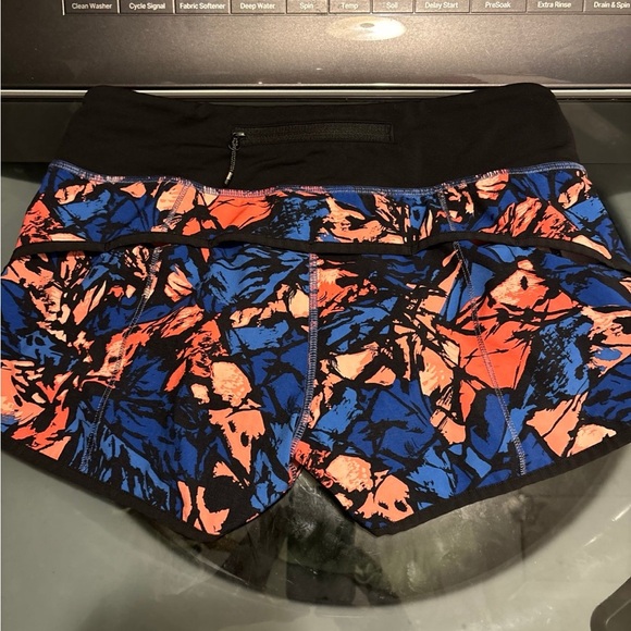 Lululemon Speed Short (H2O) Paint Storm Harbor Blue Multi / Black 4 - Picture 3 of 6